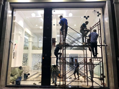 Thay thế bảo dưỡng cửa nhôm tại khu công nghiệp