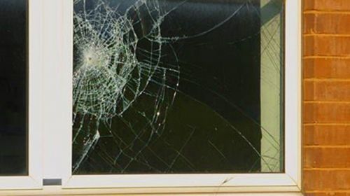 Dịch Vụ Sửa Chữa Cửa Nhôm bị vỡ Kính Hải Phòng