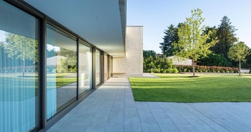 Sửa chữa bảo dưỡng thay thế cửa nhôm kính bị hỏng tại Hải Phòng