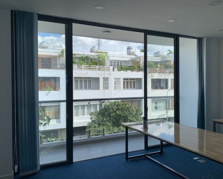 Dịch vụ sửa cửa nhôm tại khu công nghiệp