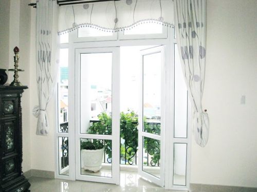 Xử lý cửa nhôm kính bị hỏng khu công nghiệp