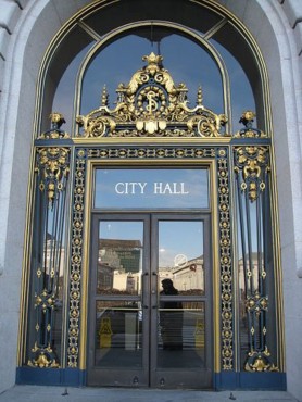 Báo giá cửa nhôm thủy lực tại quận Hải An