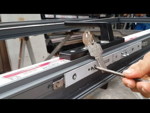 Sửa khóa cửa nhôm kính tại khu công nghiệp Hải Phòng