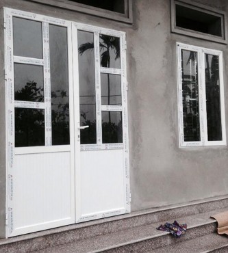 Bảo dưỡng cửa nhôm kính khu công nghiệp